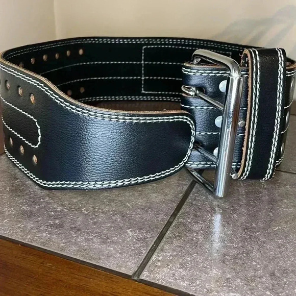 Fit Active Sports Weightlifting Belt - Picture 4 of 7